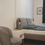 Andrassy Elegance 2bd Hideaway * Budapest