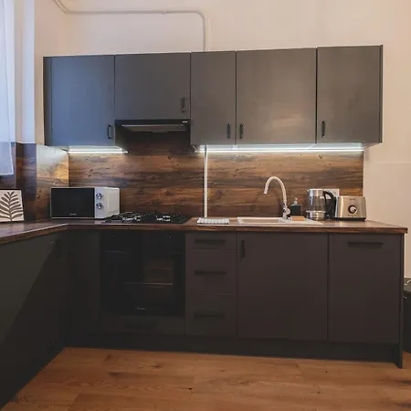 Andrassy Elegance 2bd Hideaway * Budapeste