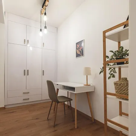 Andrassy Elegance 2bd Hideaway