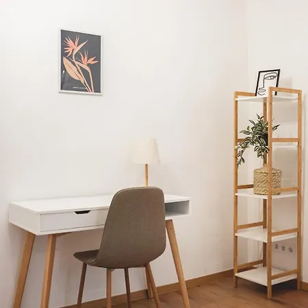 Andrassy Elegance 2bd Hideaway Apartment *