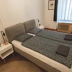 Apartament Andrassy Elegance 2bd Hideaway Budapeszt