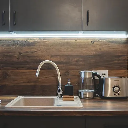 Andrassy Elegance 2bd Hideaway Lägenhet Budapest