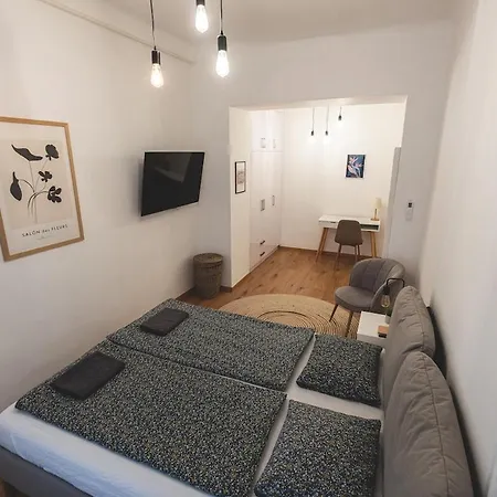 Lägenhet Andrassy Elegance 2bd Hideaway Budapest