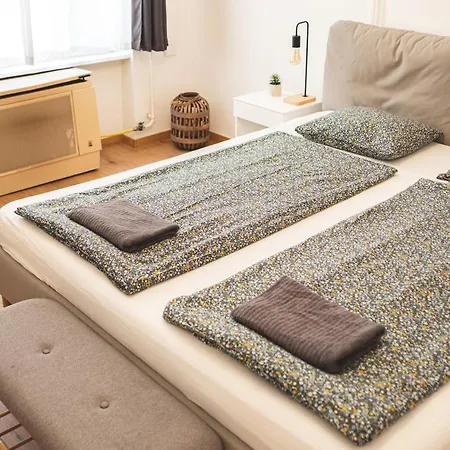 Lägenhet Andrassy Elegance 2bd Hideaway *