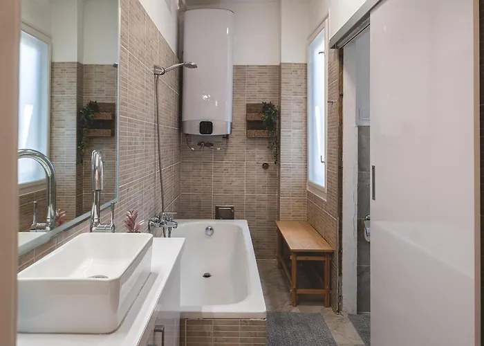 Appartement Andrassy Elegance 2bd Hideaway *