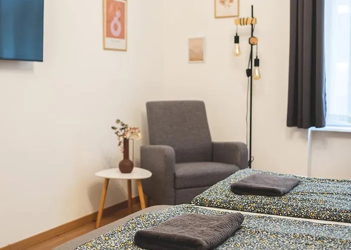 Andrassy Elegance 2bd Hideaway